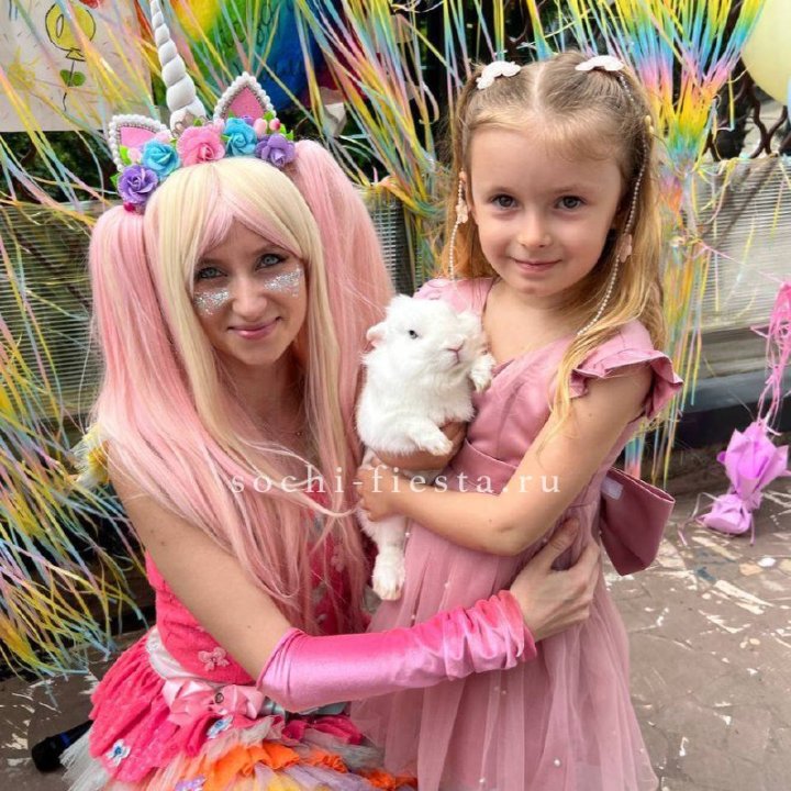 Шоу с кроликом в Барнауле