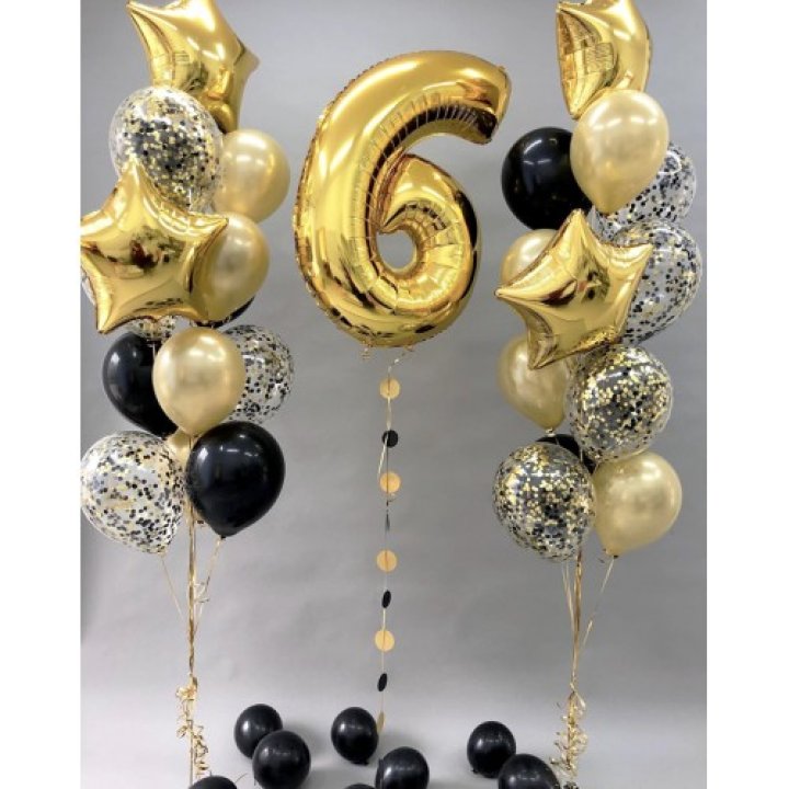 Цифра с фонтанами шаров  в Барнауле