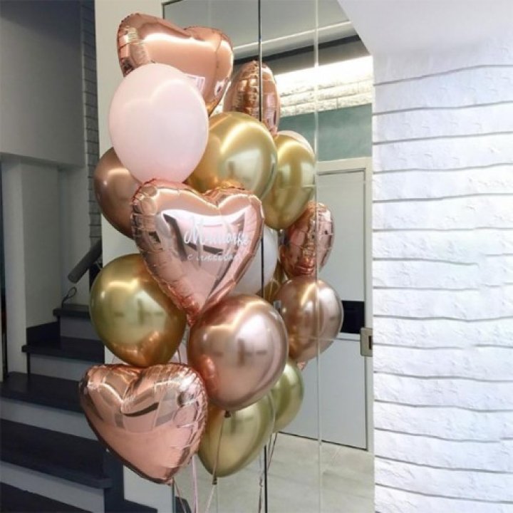 Фонтан шаров "От сердечка" в Барнауле