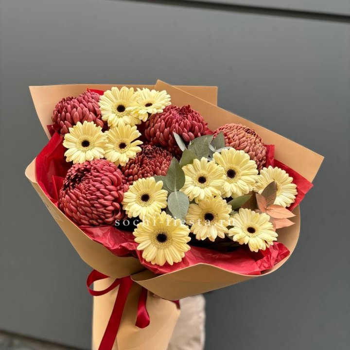 Букет гербер и хризантем Бигуди в Барнауле
