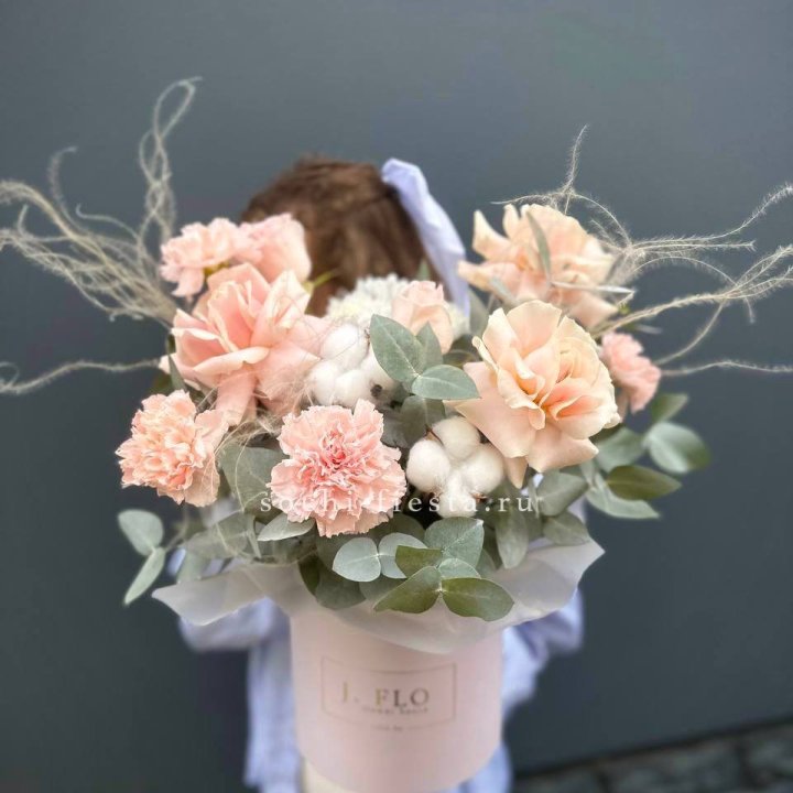 Цветочный бокс "Лесия" в Барнауле