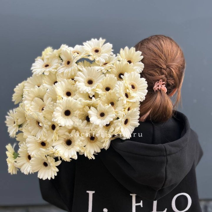 51 гербера в Барнауле