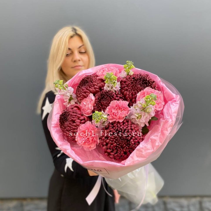 Букет "Сияющая любовь" в Барнауле