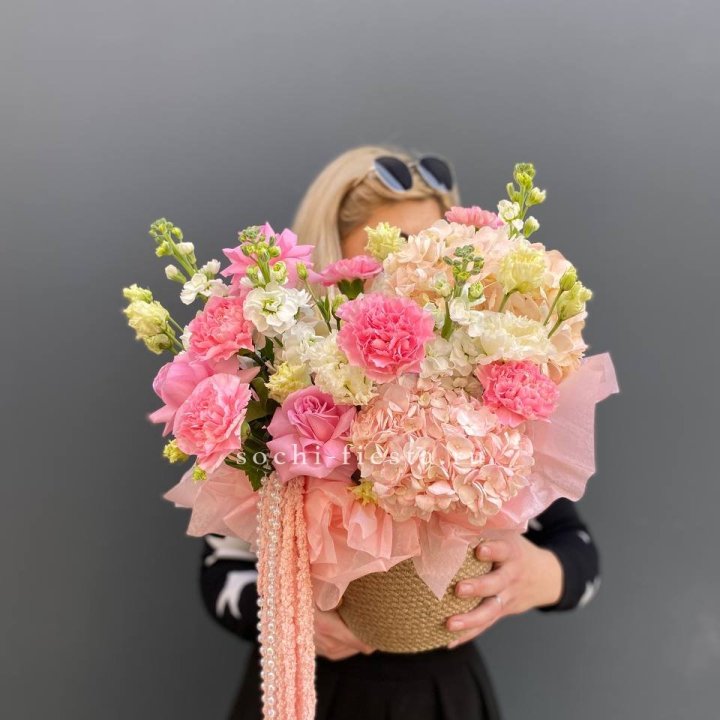 Композиция "Роскошь" в Барнауле