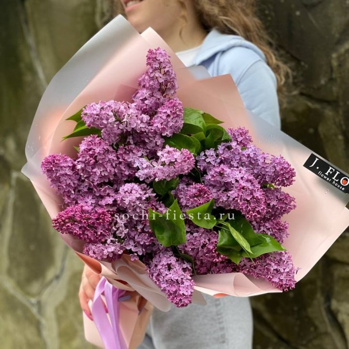 Букет сирени №3 в Барнауле