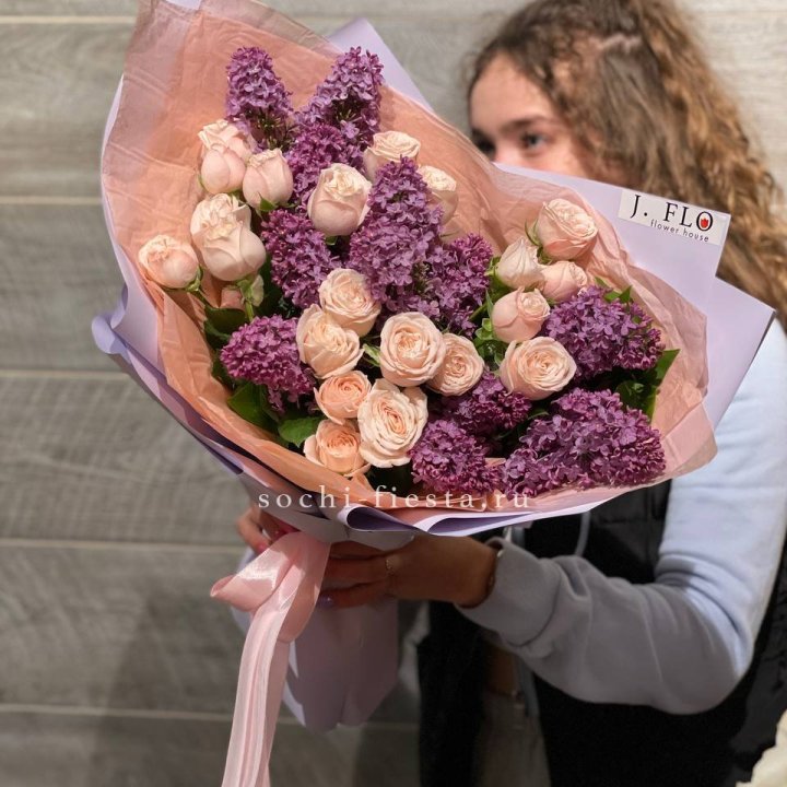 Букет "Лиловая весна" в Барнауле