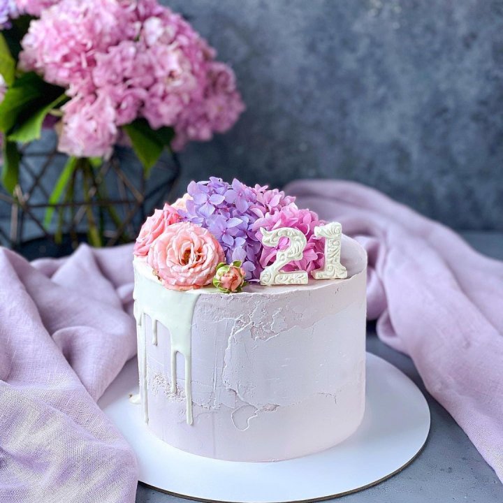 Торт с цифрой в Барнауле