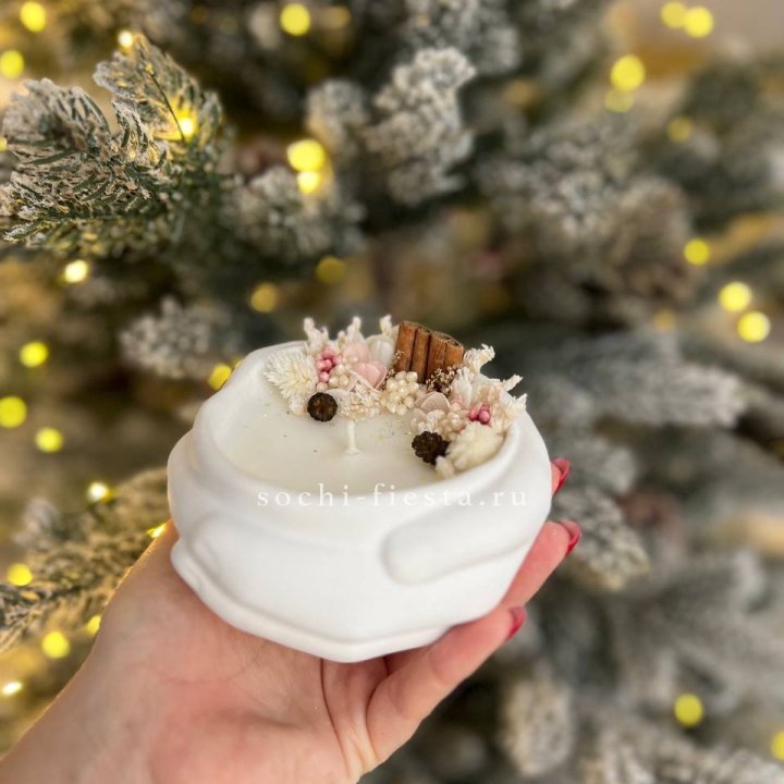 Свеча ароматическая в гипсе Руки с корицей в Барнауле