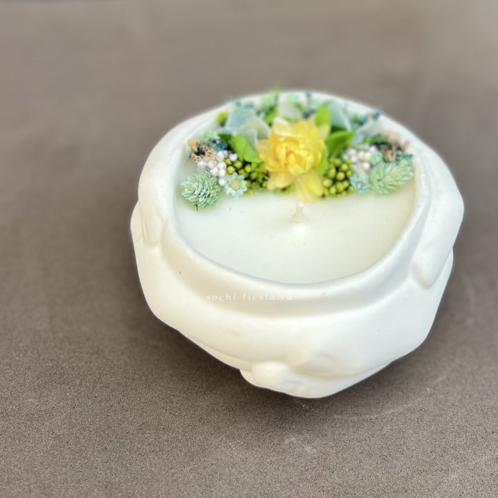 Свеча ароматическая в гипсе Руки в Барнауле