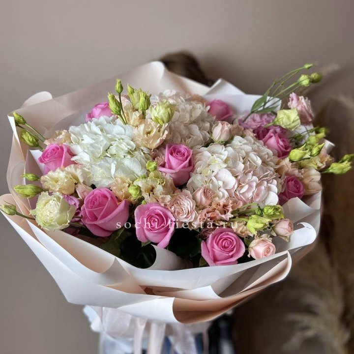 Дизайнерский букет "Каролина" в Барнауле