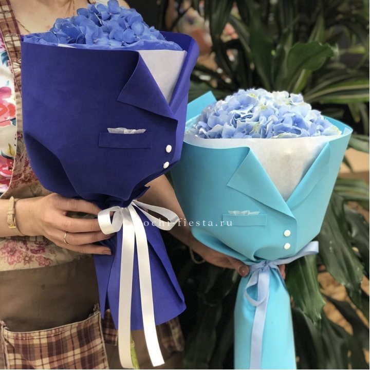 Букет с гортензией с пиджаком в Барнауле