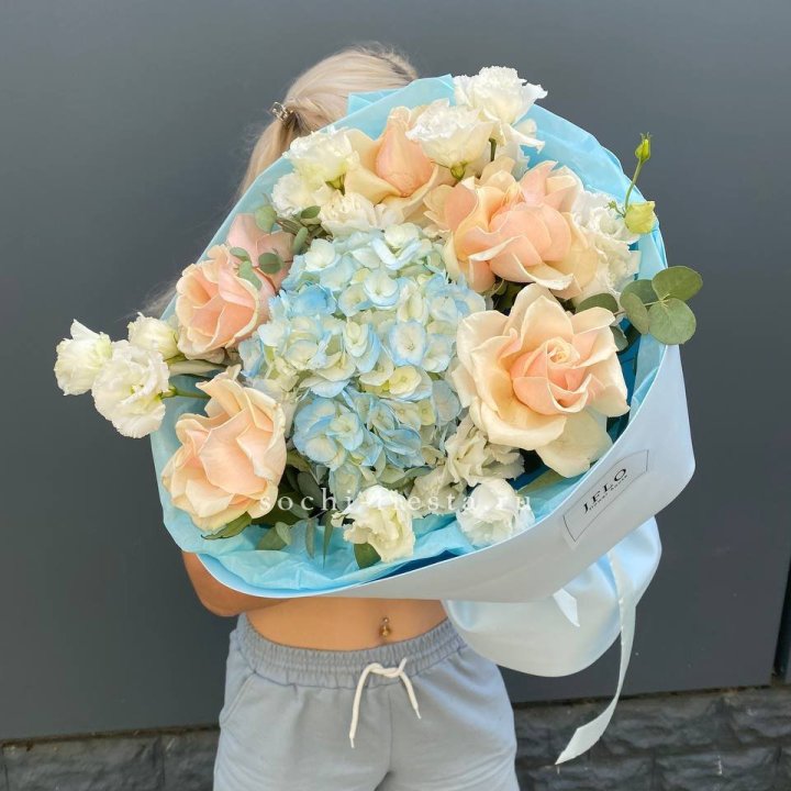 Сборный букет "Голубой закат" в Барнауле