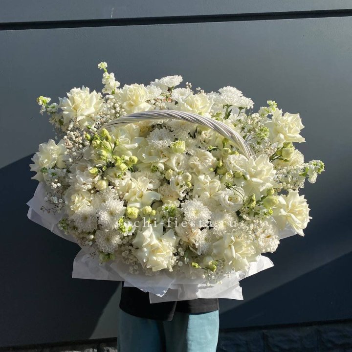 Корзина "Белоснежка" в Барнауле