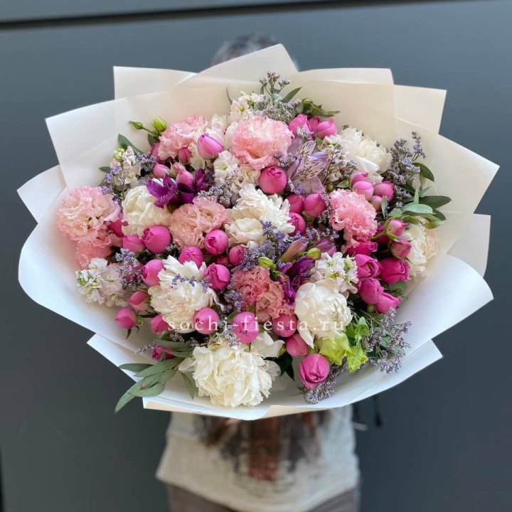 Дизайнерский букет №10 в Барнауле
