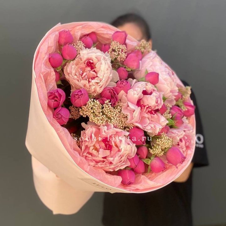  Букет с пионами "Преференс" в Барнауле