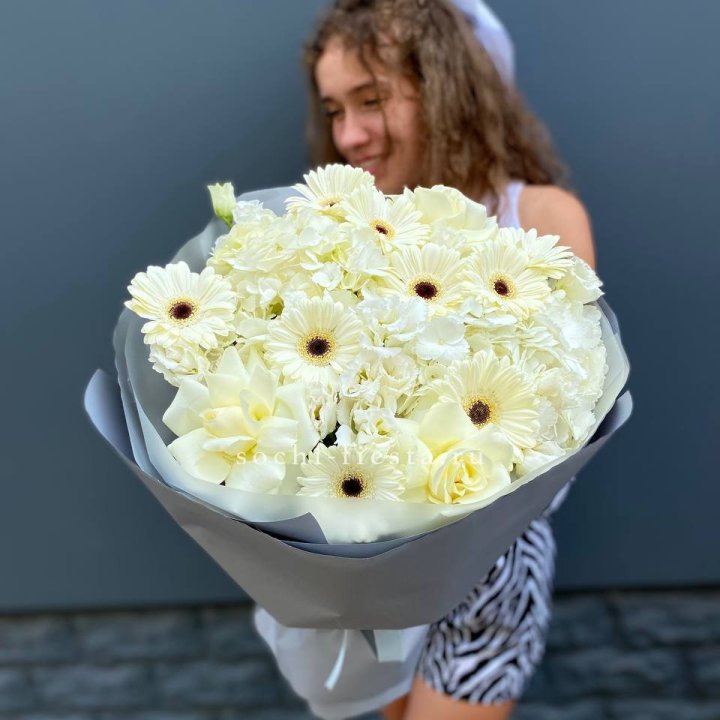  Букет "Вайт люксур" в Барнауле