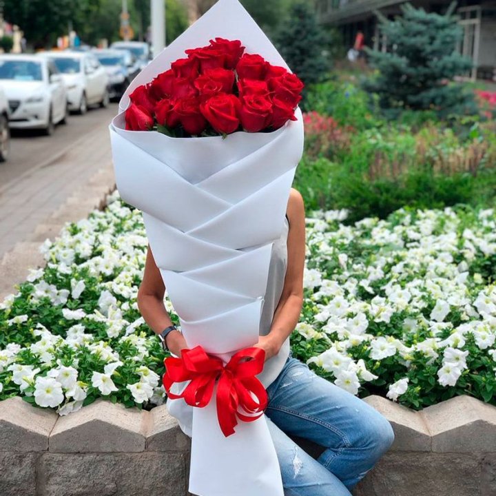 Высокие розы Кантри в Барнауле