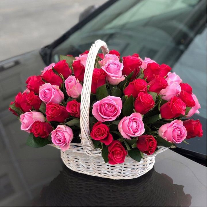 Корзина с розами  в Барнауле