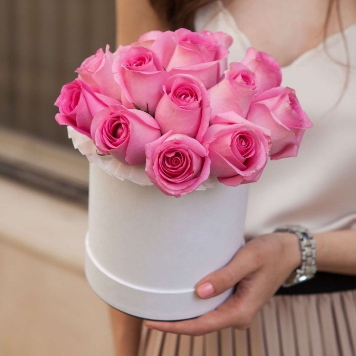 15 роз в боксе Кэтрин в Барнауле