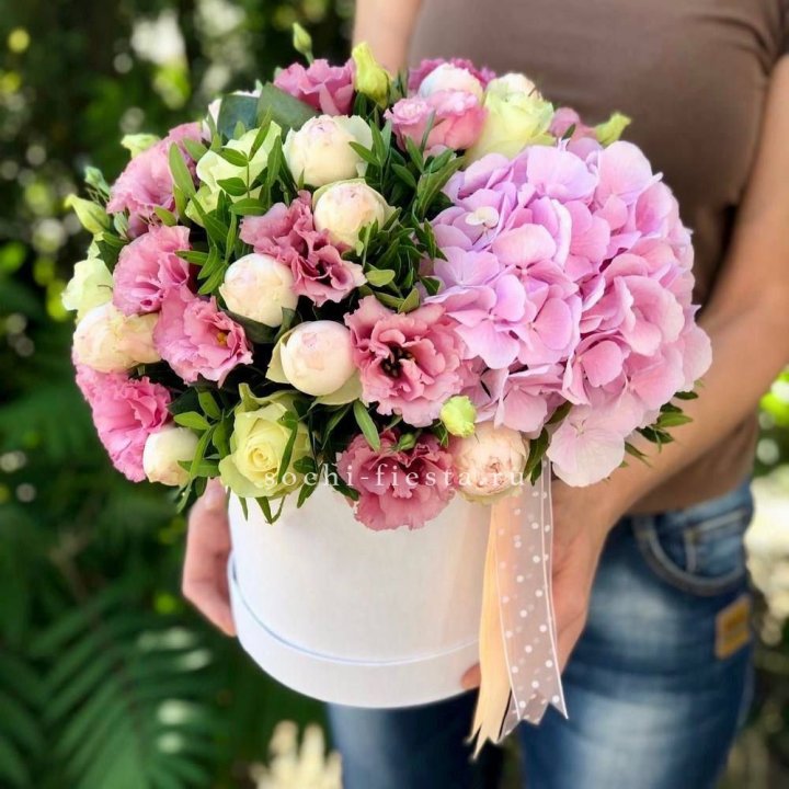 Дизайнерский цилиндр №2 в Барнауле