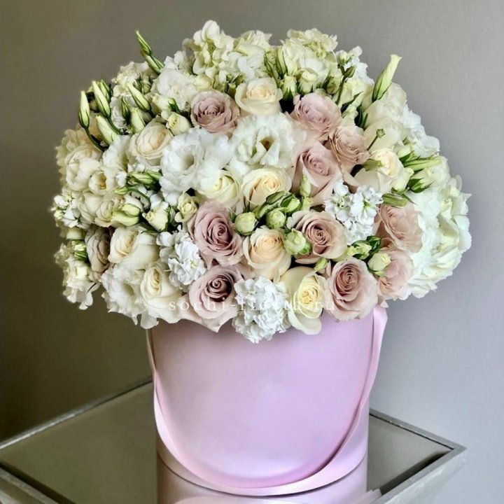 Цветочный бокс "Бриджит" в Барнауле