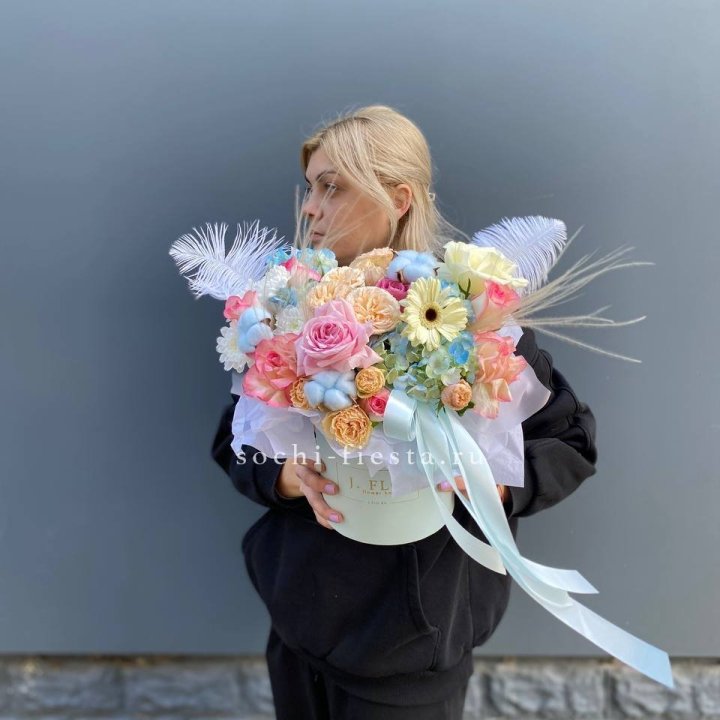 Бокс "Голубая нева" в Барнауле