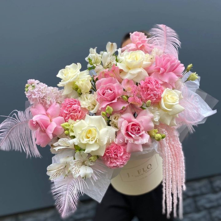 Дизайнерский бокс "Ловели" в Барнауле