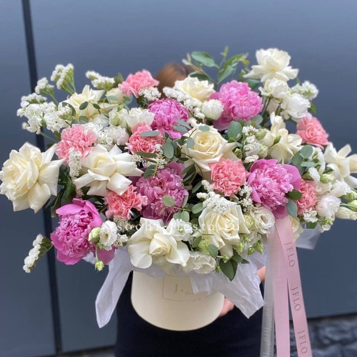 Дизайнерский бокс "Амор этерна" в Барнауле