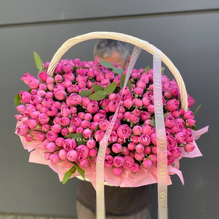 Корзина роз Мисти Баблс 101 в Барнауле