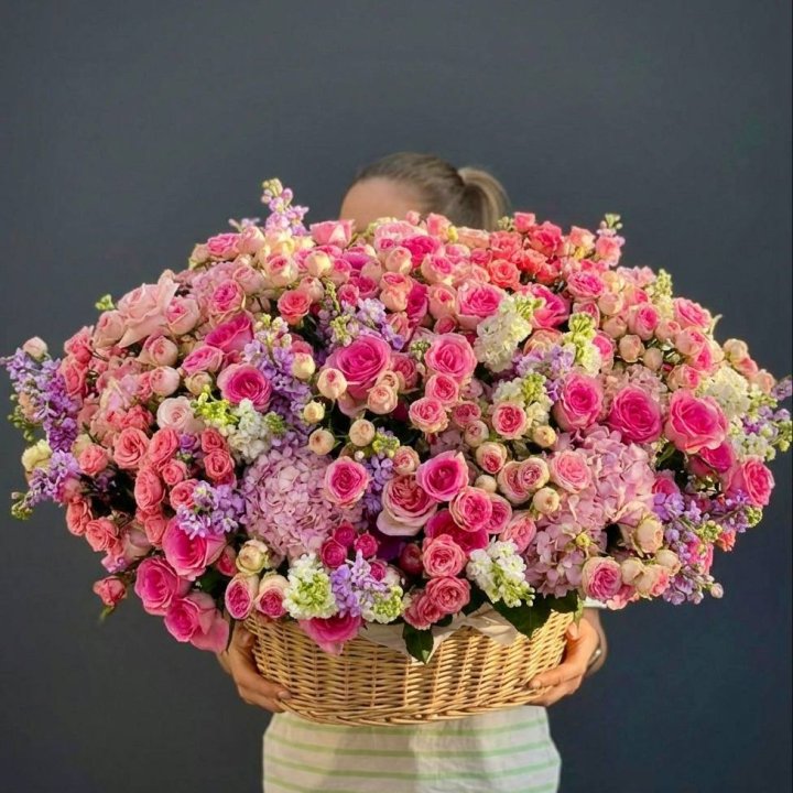 Цветочная корзина гигант №5 в Барнауле
