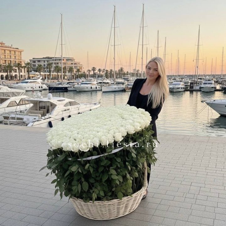 301 высокая роза в корзине в Барнауле