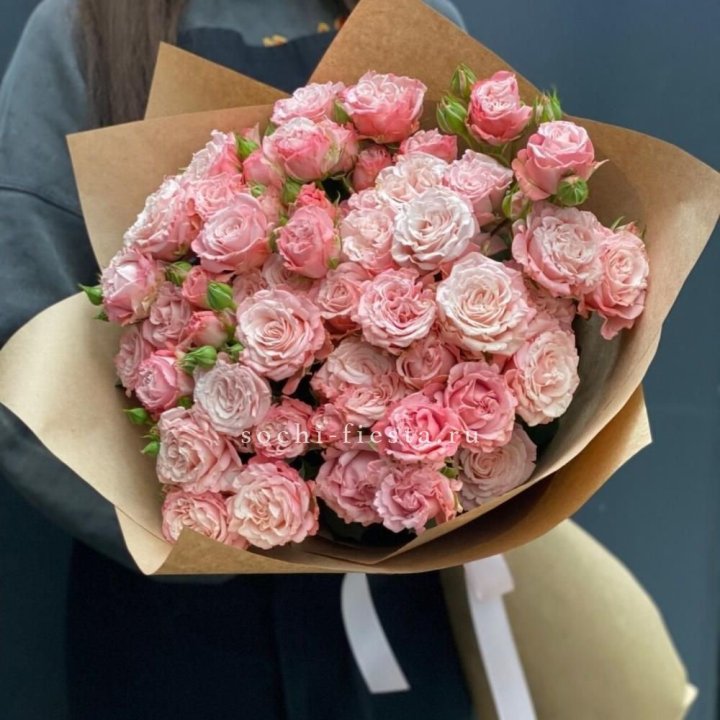 Пионовидные розы Bombastic №2 в Барнауле