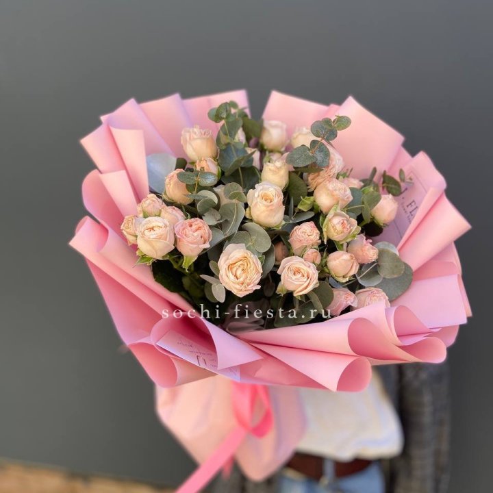 Букет пионовидных роз Cute Love в Барнауле