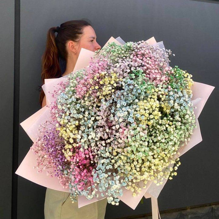 Пышный букет из гипсофил  в Барнауле