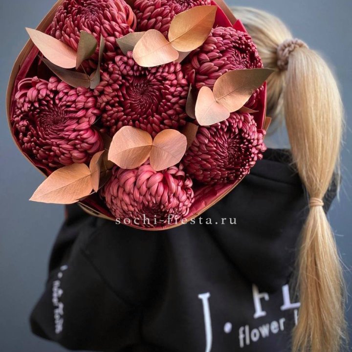 Хризантемы "Голд шоколад" в Барнауле