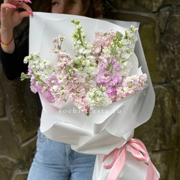 Букет маттиол №1 в Барнауле