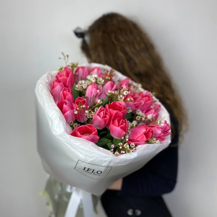 Дуо тюльпаны с хамелациумом в Барнауле