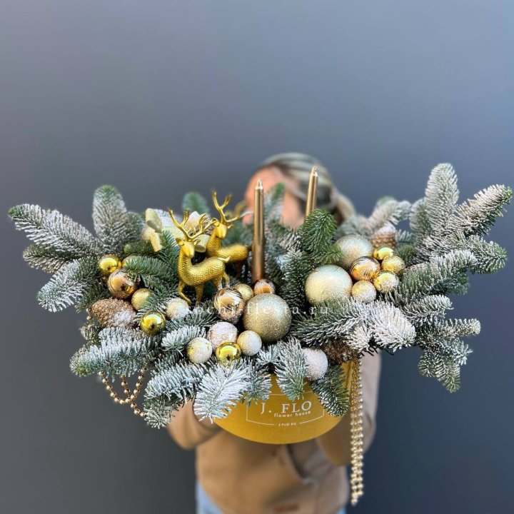 Композиция "Мери крисмас голд" в Барнауле