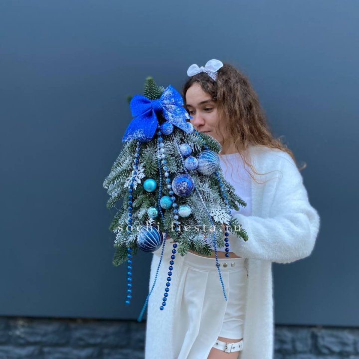 Новогодняя елочка "Блю" в Барнауле