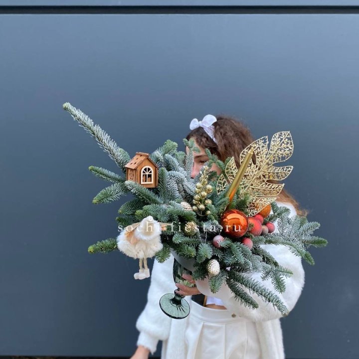 Композиция в бокале огненная  в Барнауле