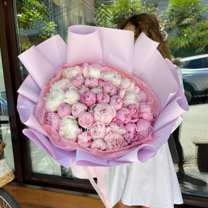 51 розовый пион в Барнауле