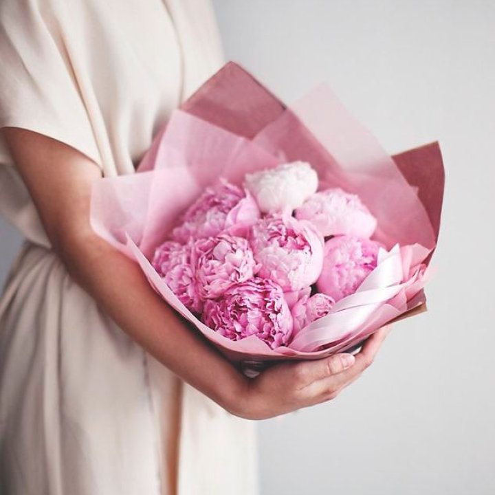 9 зефирных пионов в Барнауле