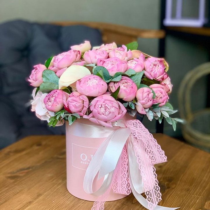 Композиция с пионами №1 в Барнауле