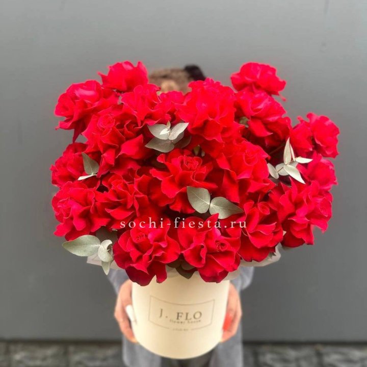 35 Французских роз в боксе в Барнауле