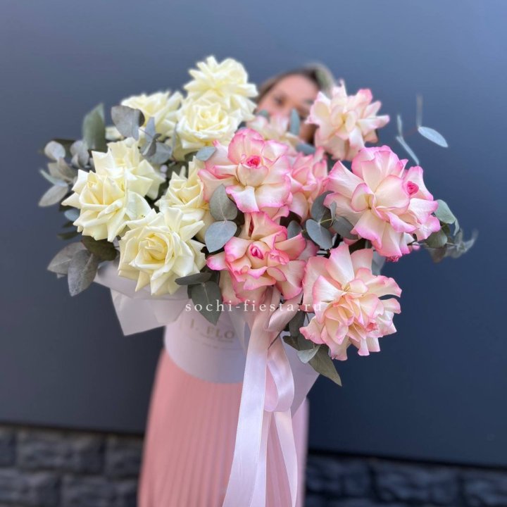 15 Французских роз в боксе в Барнауле