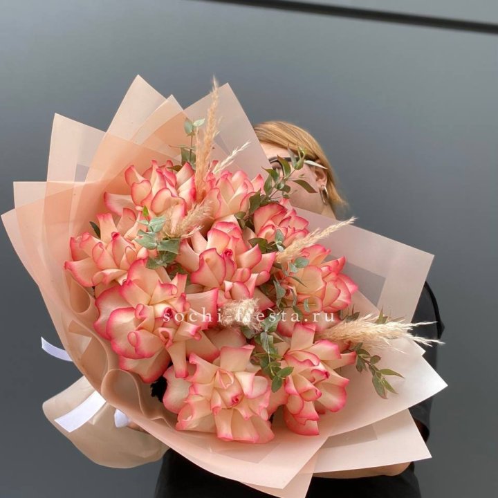 9 Французских роз Джумилия  в Барнауле