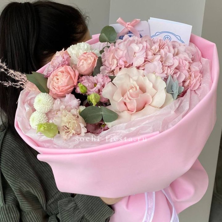 Авторский букет "Пинки" в Барнауле