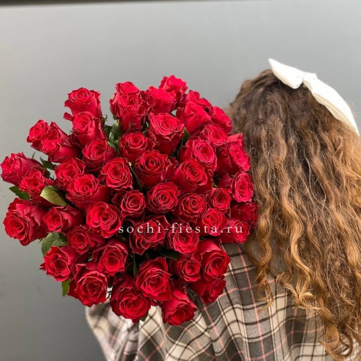51 красная роза в Барнауле