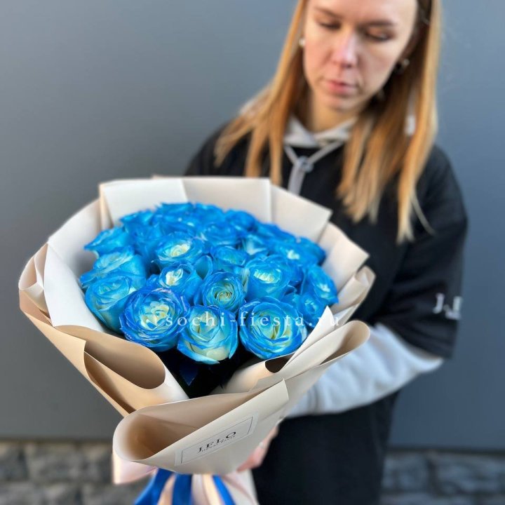 Букет синих роз блю логан в Барнауле