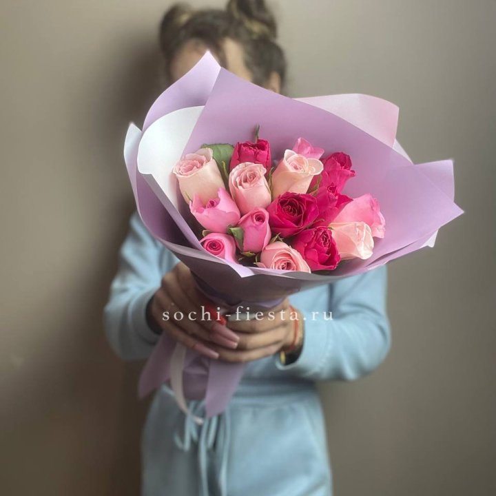 Букет из 15 роз Микс (Кения) в Барнауле